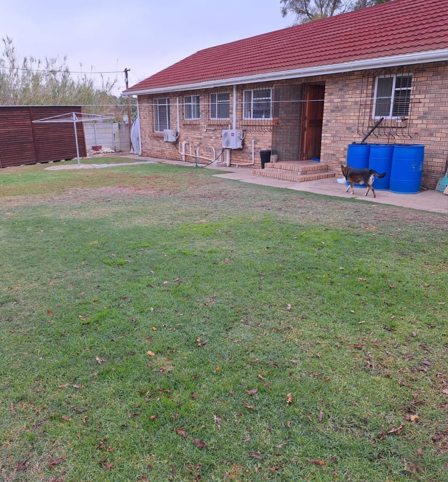 3 Bedroom Property for Sale in Porterville Western Cape